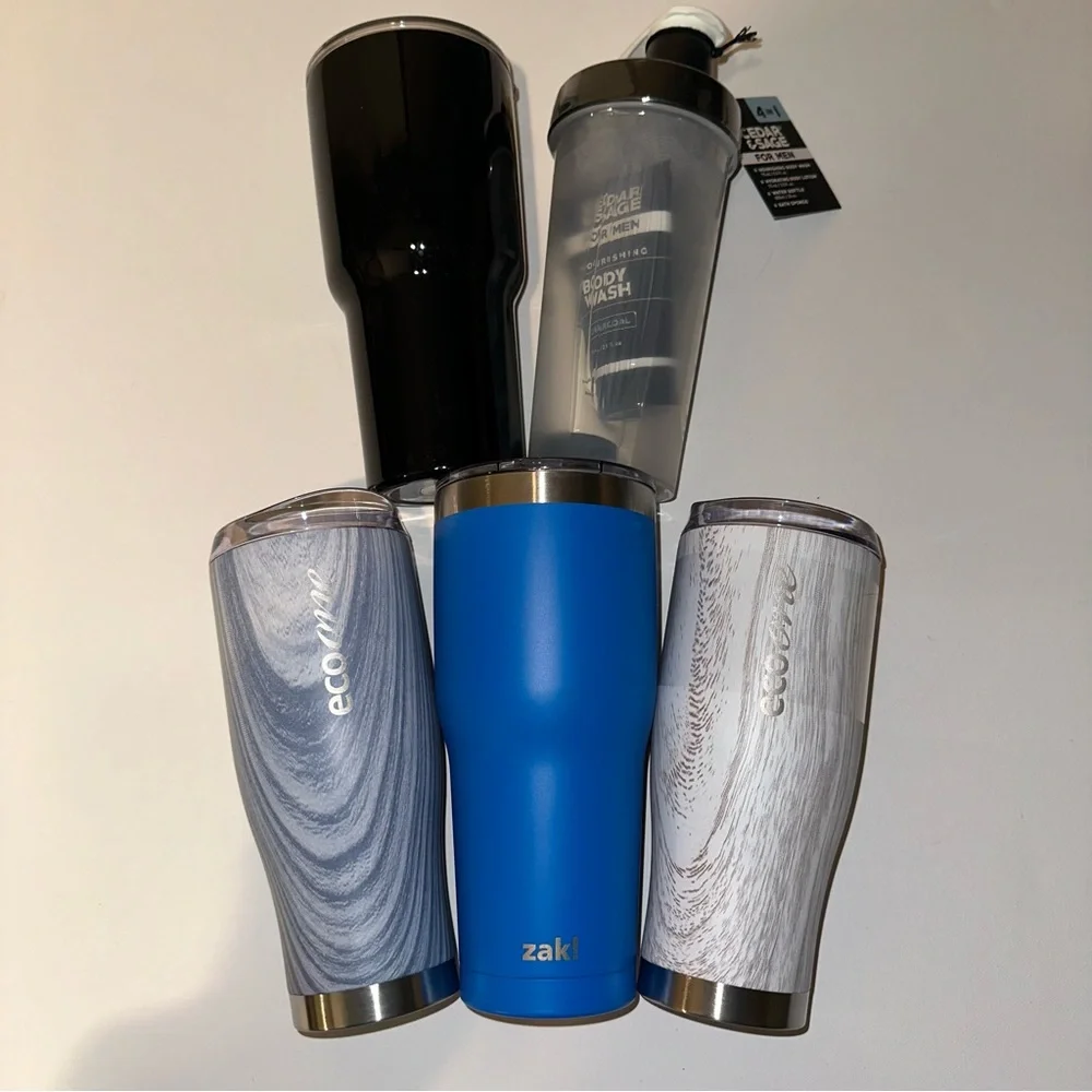 5 BRAND NEW ON THE GO CUPS